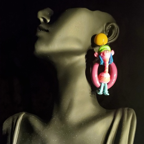 Trolls Dreamworks World Tour Cooper Doll No-Pierced Clip Earrings 1 Pair - Picture 11 of 16